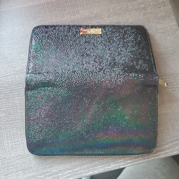 Henri Bendel Petrol Continental Wallet - Picture 4 of 7